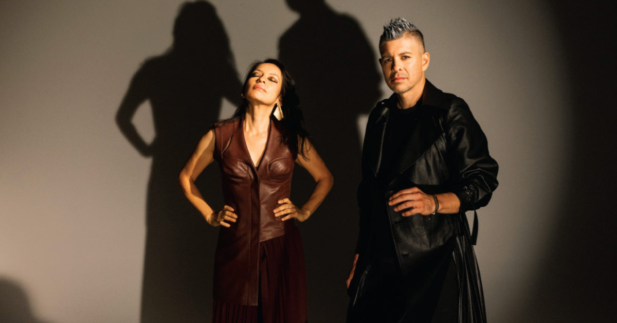 Rodrigo y Gabriela: Musically Exploring the Mind