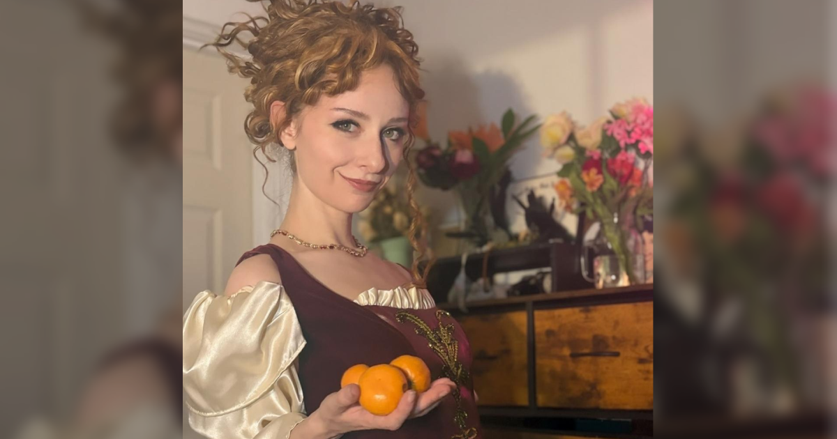 ‘Playhouse Creatures’ Explores The Women Who Rewrote the Script